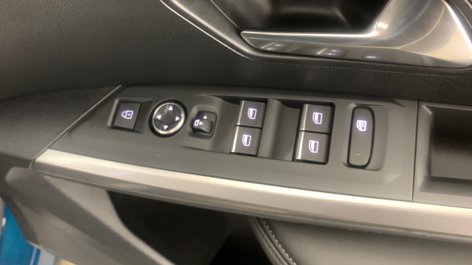 Used Peugeot 3008 2025 for sale - 77724540: Photo 39