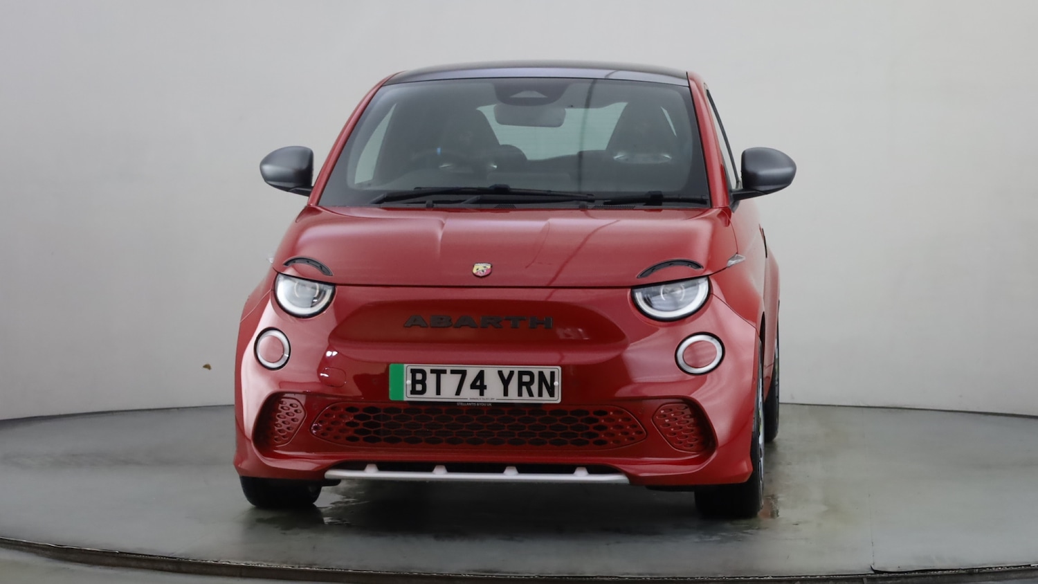 Used Abarth 500 2024 for sale - 76350389: Photo 16