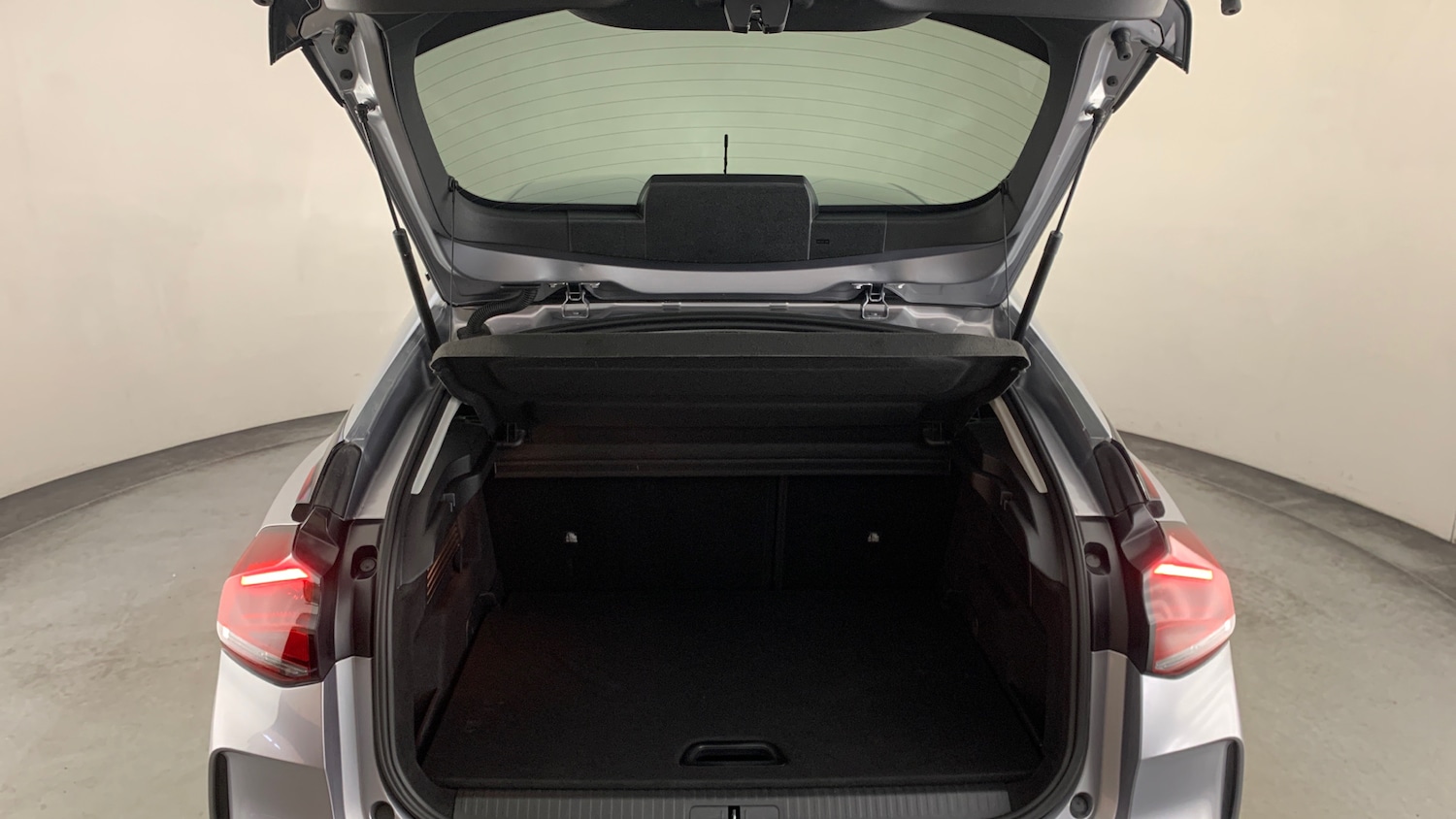 Used Citroen C4 2023 for sale - 78087703: Photo 5