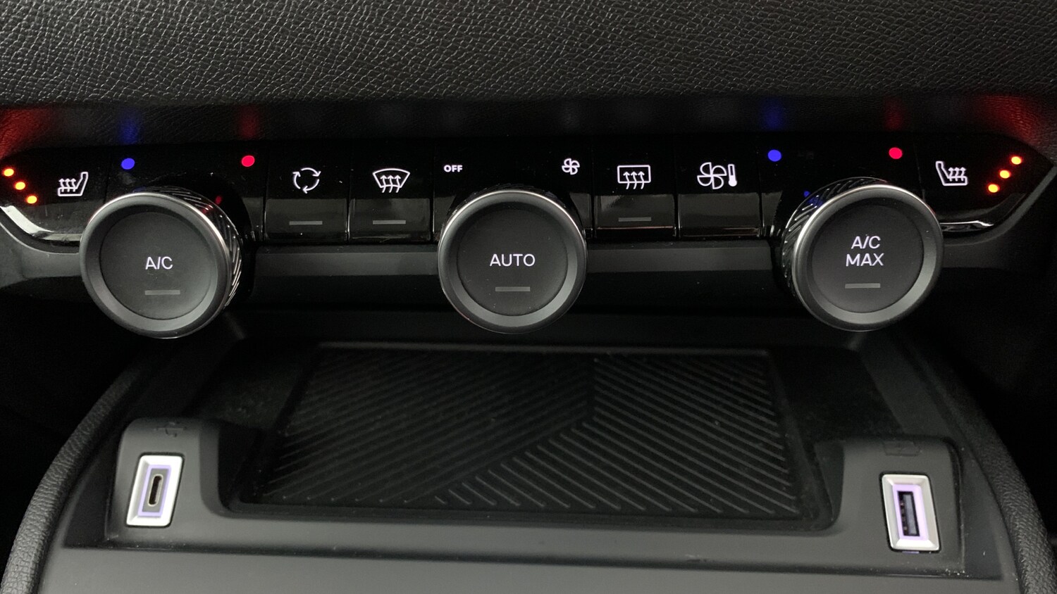 Used Citroen C4 2023 for sale - 78087703: Photo 50