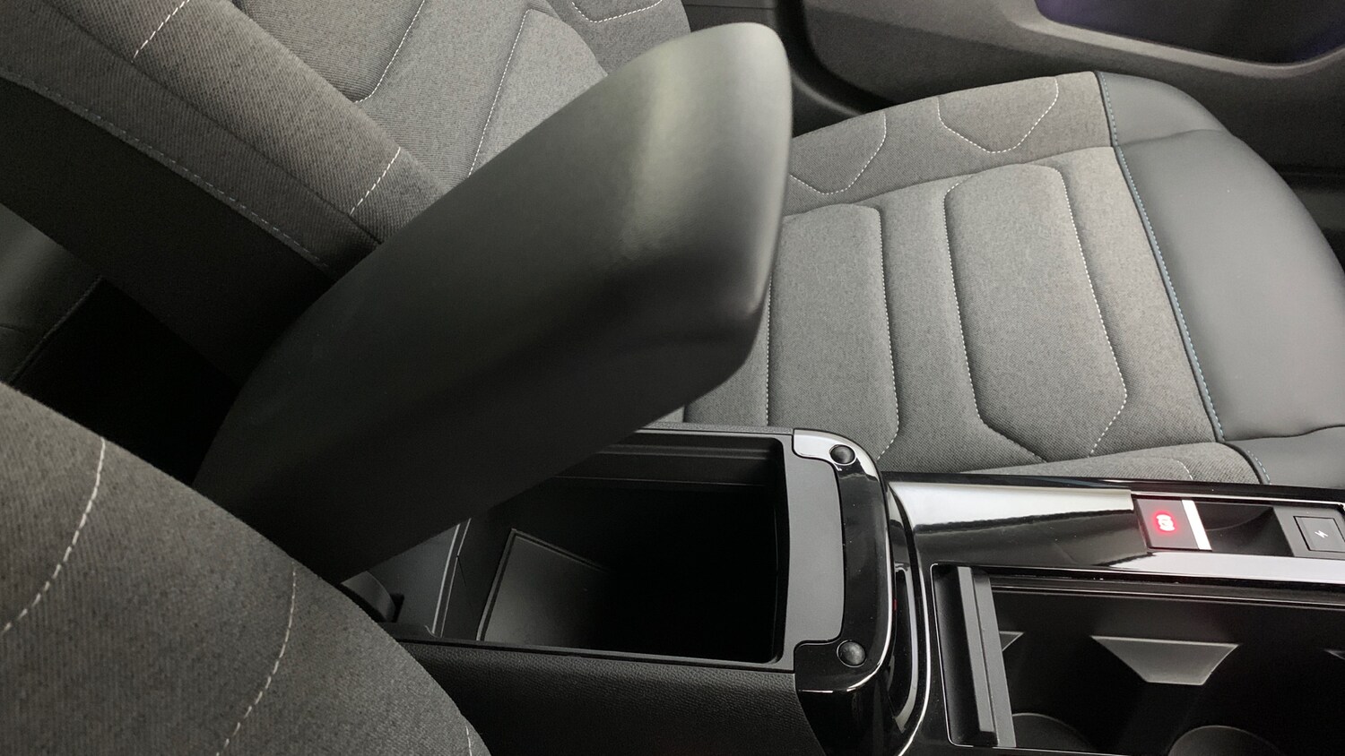 Used Citroen C4 2023 for sale - 78087703: Photo 57