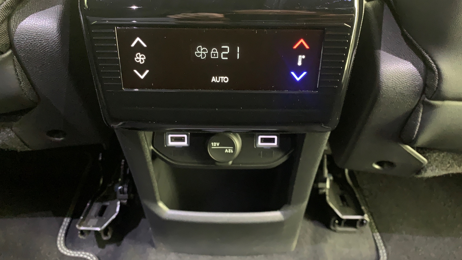 Used Peugeot 5008 2024 for sale - 76966105: Photo 41