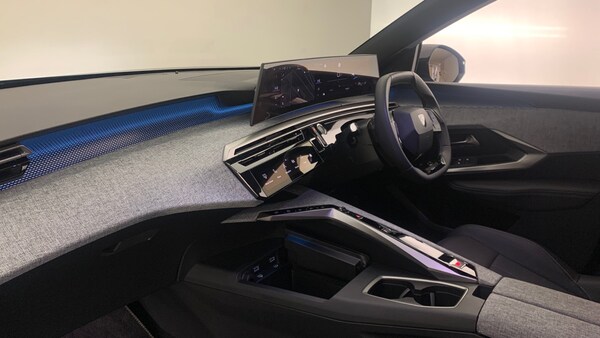 Used Peugeot 3008 2025 for sale - 76168063: Photo 2