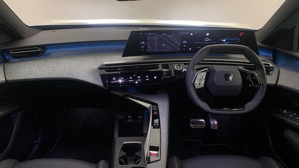 Used Peugeot 3008 2025 for sale - 76168063: Photo 9