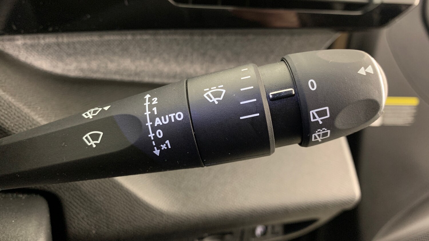 Used Peugeot 308 2024 for sale - 76966104: Photo 36