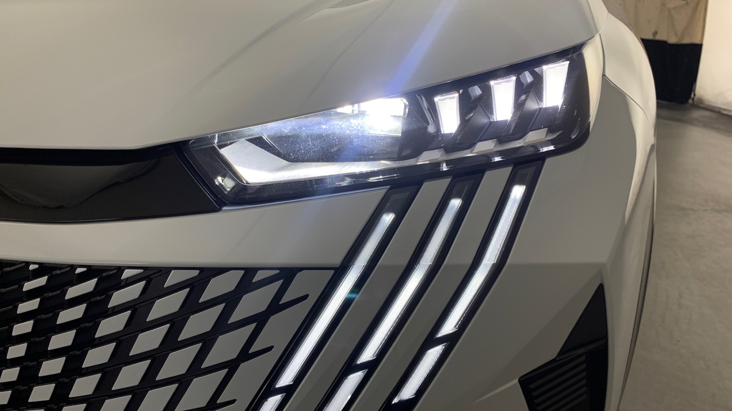 Used Peugeot 3008 2024 for sale - 76887887: Photo 52