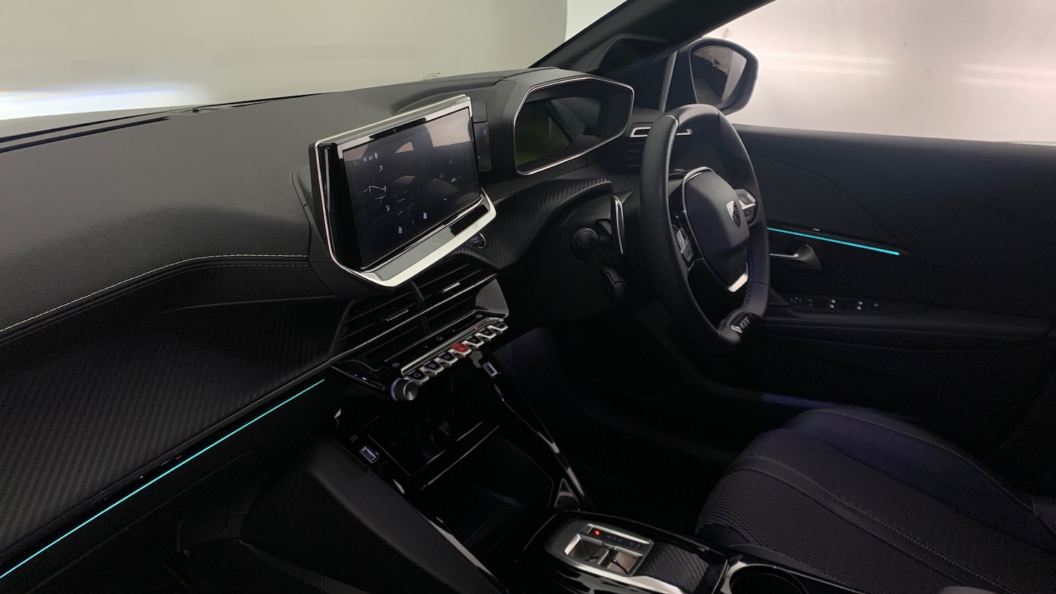 Used Peugeot 208 2025 for sale - 77157220: Photo 2