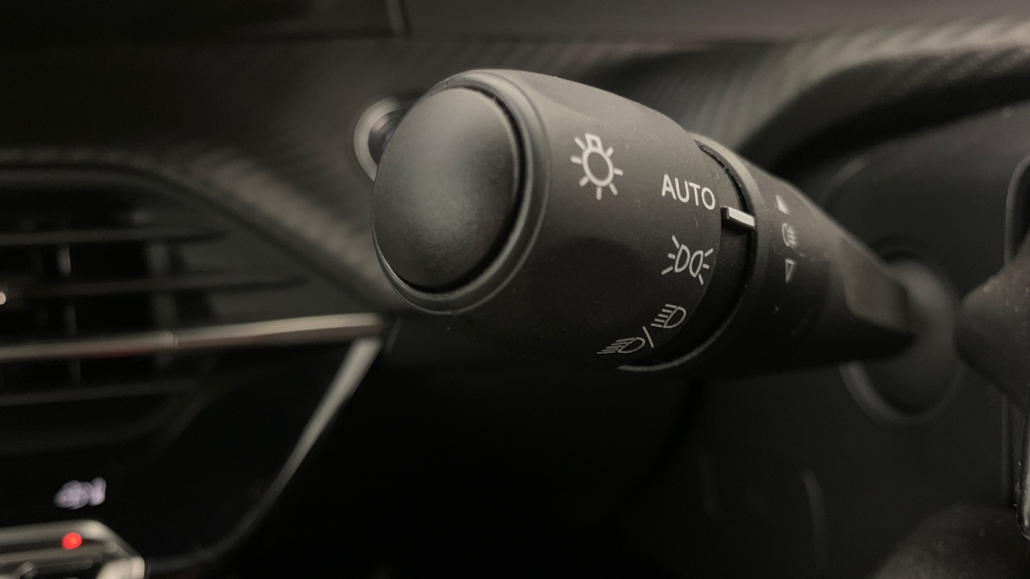 Used Peugeot 208 2025 for sale - 77157220: Photo 41