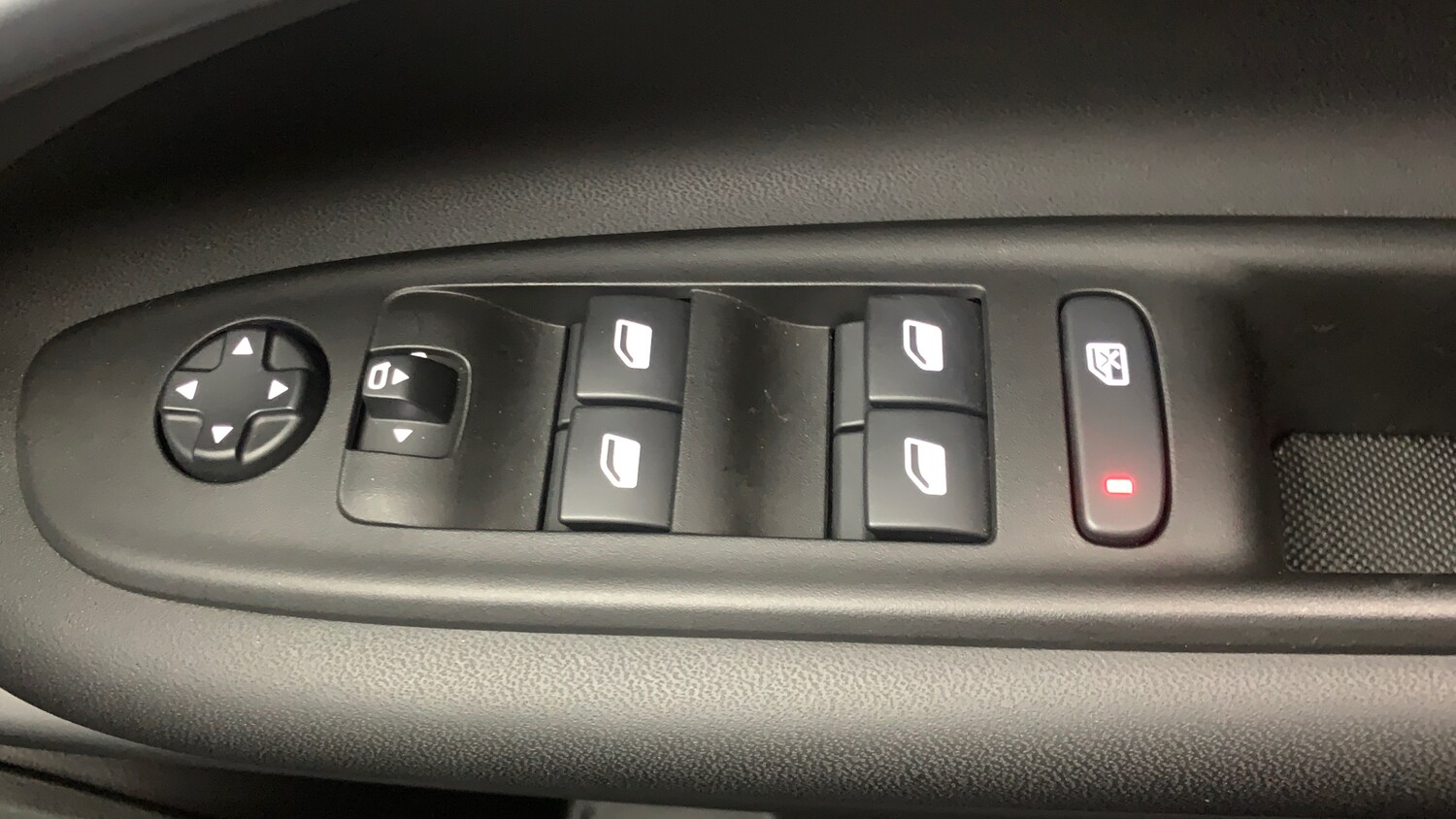 Used Jeep Other 2023 for sale - 76327700: Photo 37