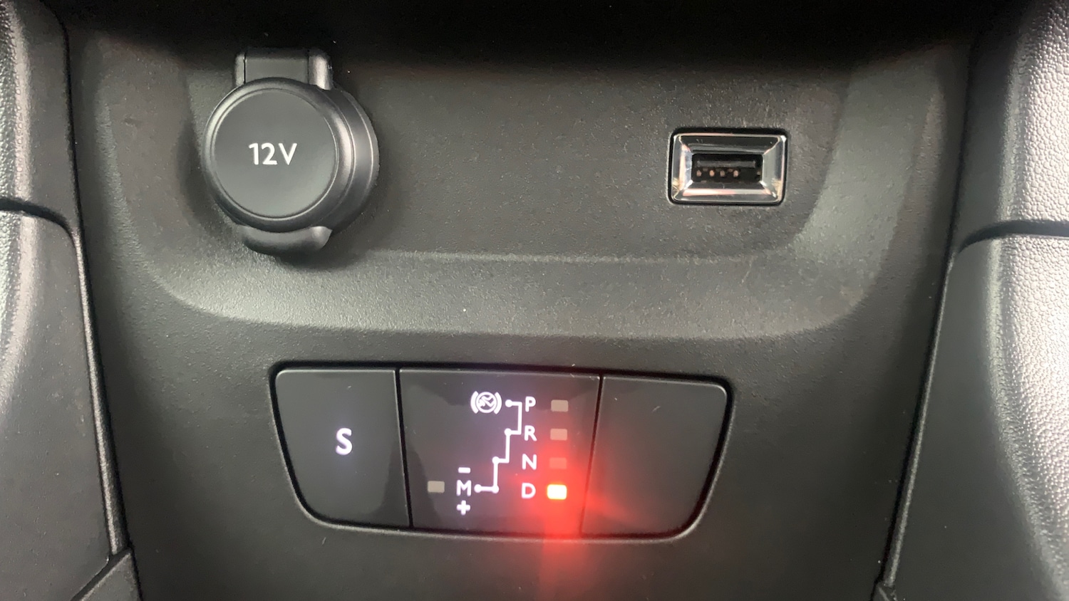 Used Citroen C3 2024 for sale - 76486432: Photo 25