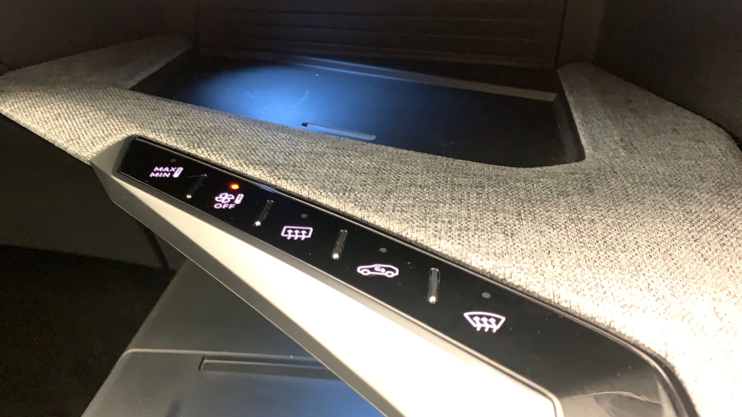 Used Peugeot 3008 2024 for sale - 76372179: Photo 32