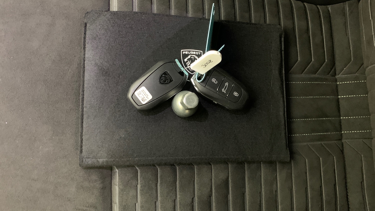 Used Peugeot 3008 2024 for sale - 76372179: Photo 44