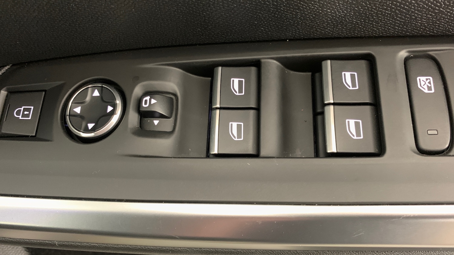 Used Peugeot 3008 2024 for sale - 76621405: Photo 38