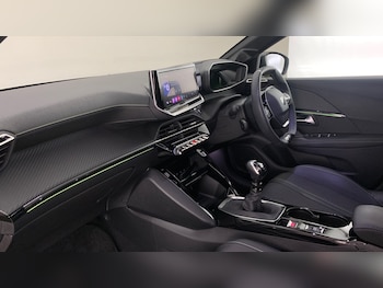 Used Peugeot 208 2024 for sale - 76086012: Photo 2