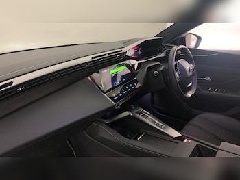 Used Peugeot 308 2025 for sale - 76474347: Photo