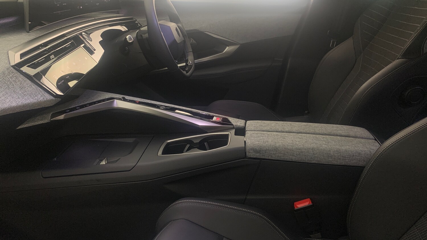 Used Peugeot 3008 2025 for sale - 77470203: Photo 61