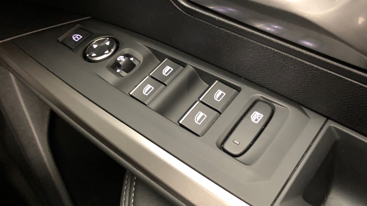 Used Peugeot 5008 2025 for sale - 78158134: Photo 39