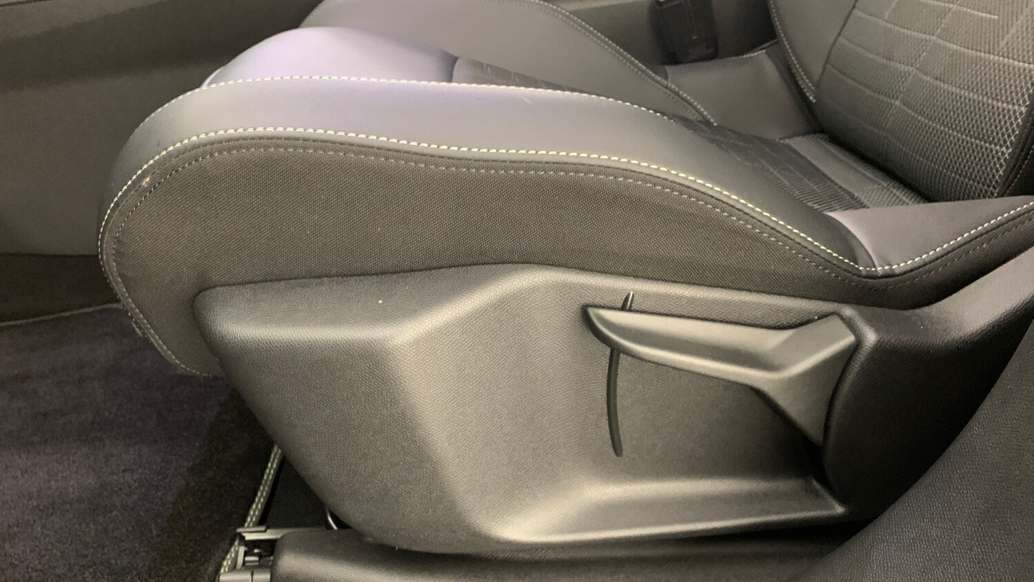 Used Peugeot 5008 2025 for sale - 78158134: Photo 45