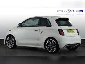 Used Abarth 500 2024 for sale - 76825733: Photo
