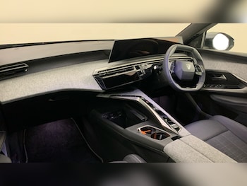 Used Peugeot 5008 2025 for sale - 78959534: Photo