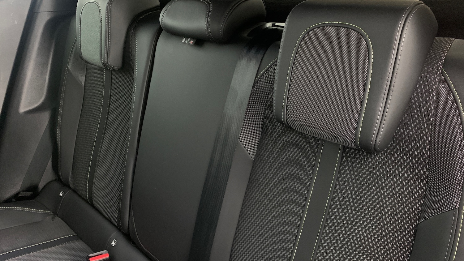 Used Peugeot 2008 2024 for sale - 76389556: Photo 8