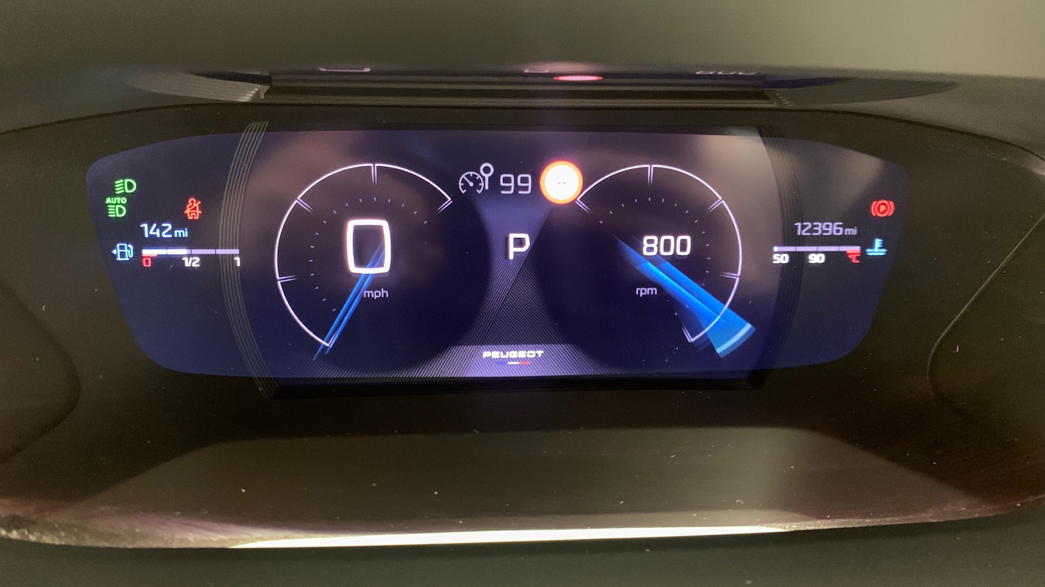 Used Peugeot 2008 2023 for sale - 76389579: Photo 10