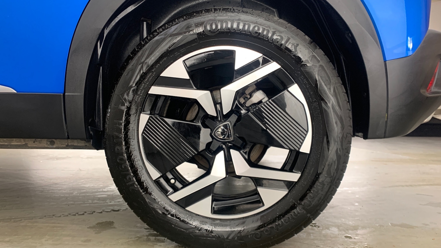 Used Peugeot 2008 2023 for sale - 76389579: Photo 17