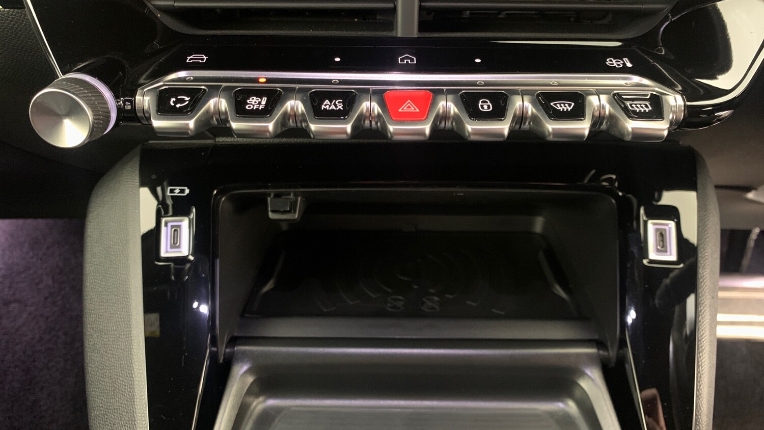 Used Peugeot 2008 2023 for sale - 76389579: Photo 31