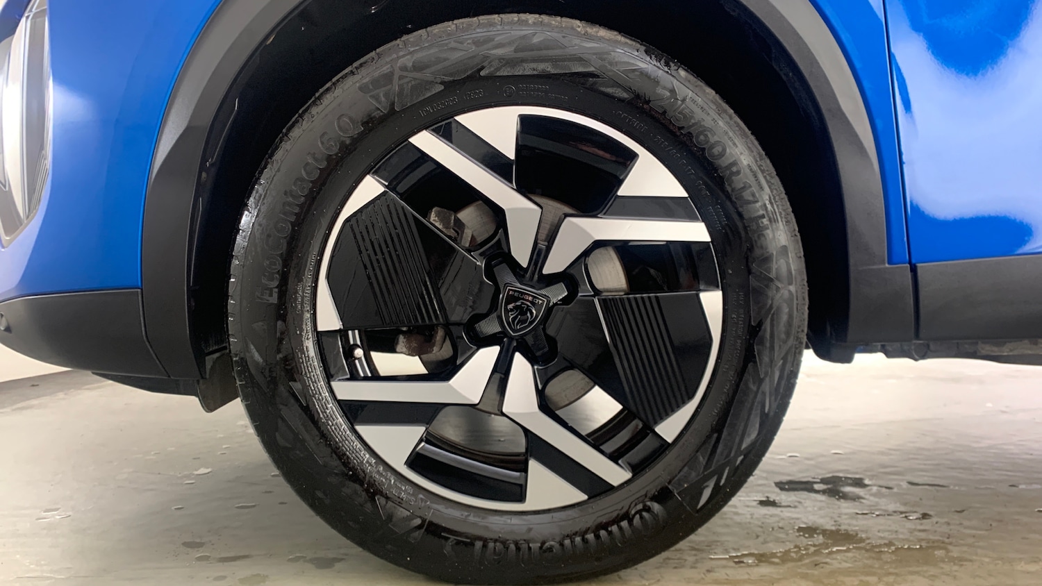 Used Peugeot 2008 2023 for sale - 76389579: Photo 6