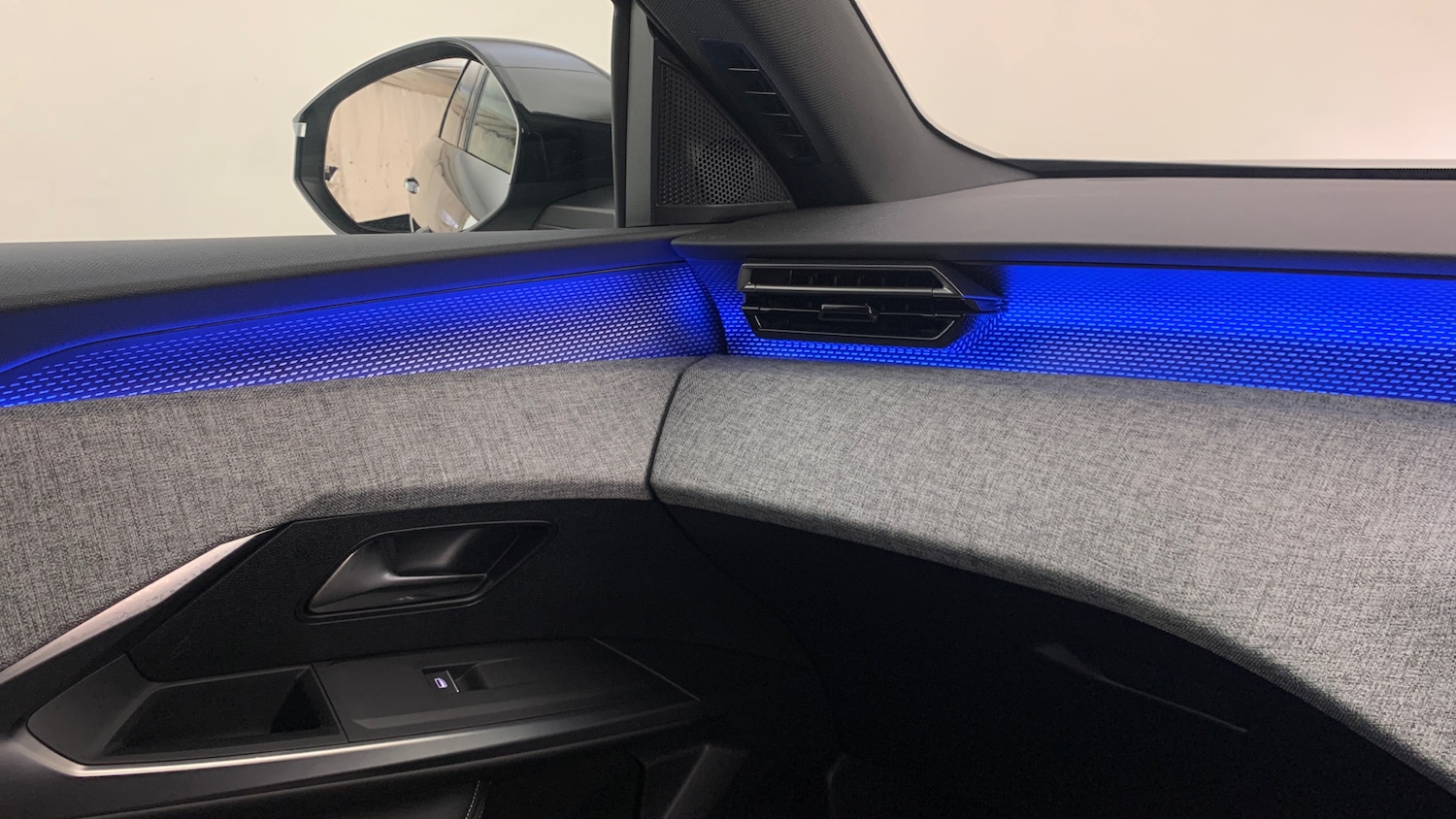 Used Peugeot 3008 2024 for sale - 77192799: Photo 40