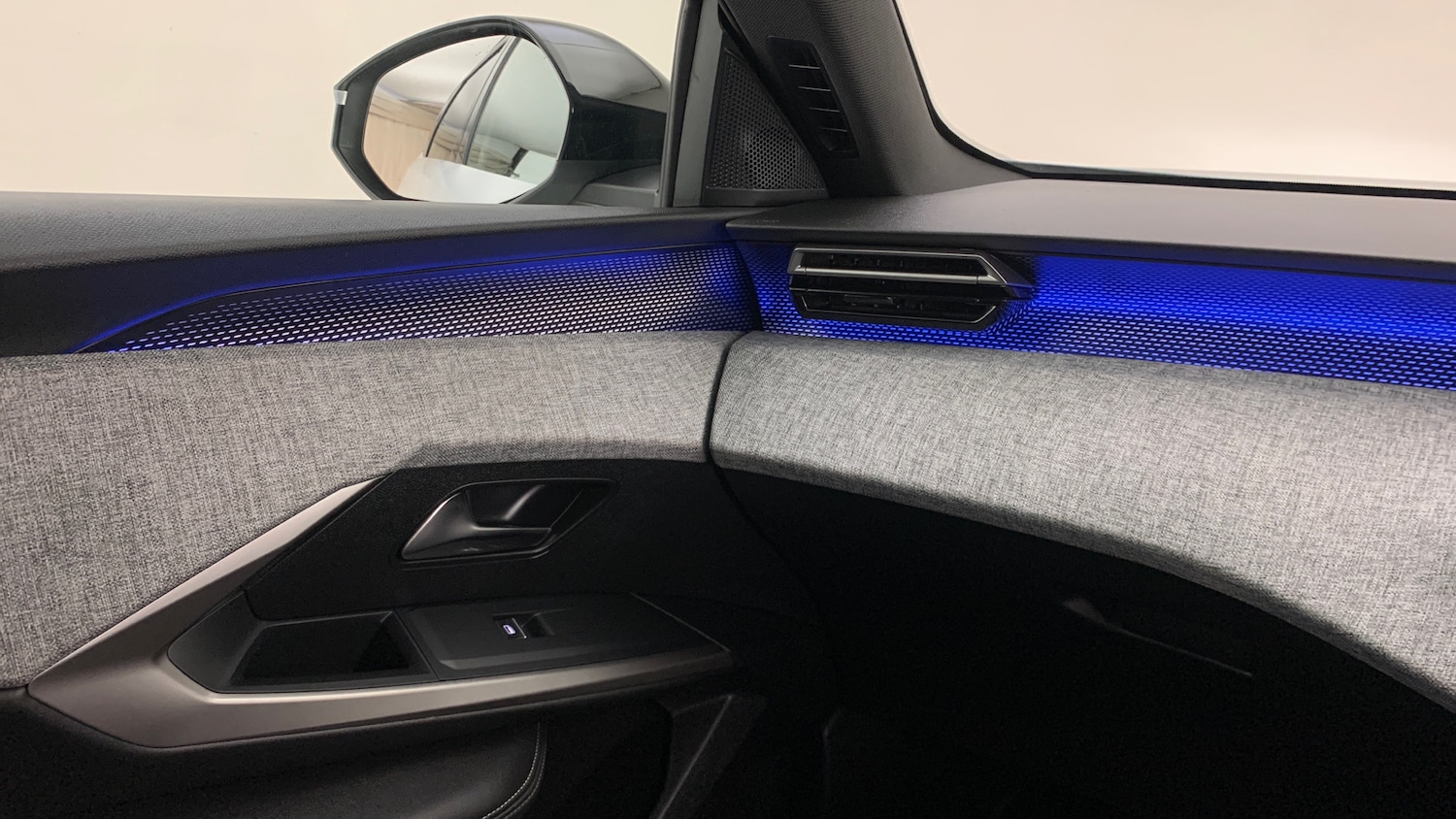 Used Peugeot 5008 2025 for sale - 77332393: Photo 40