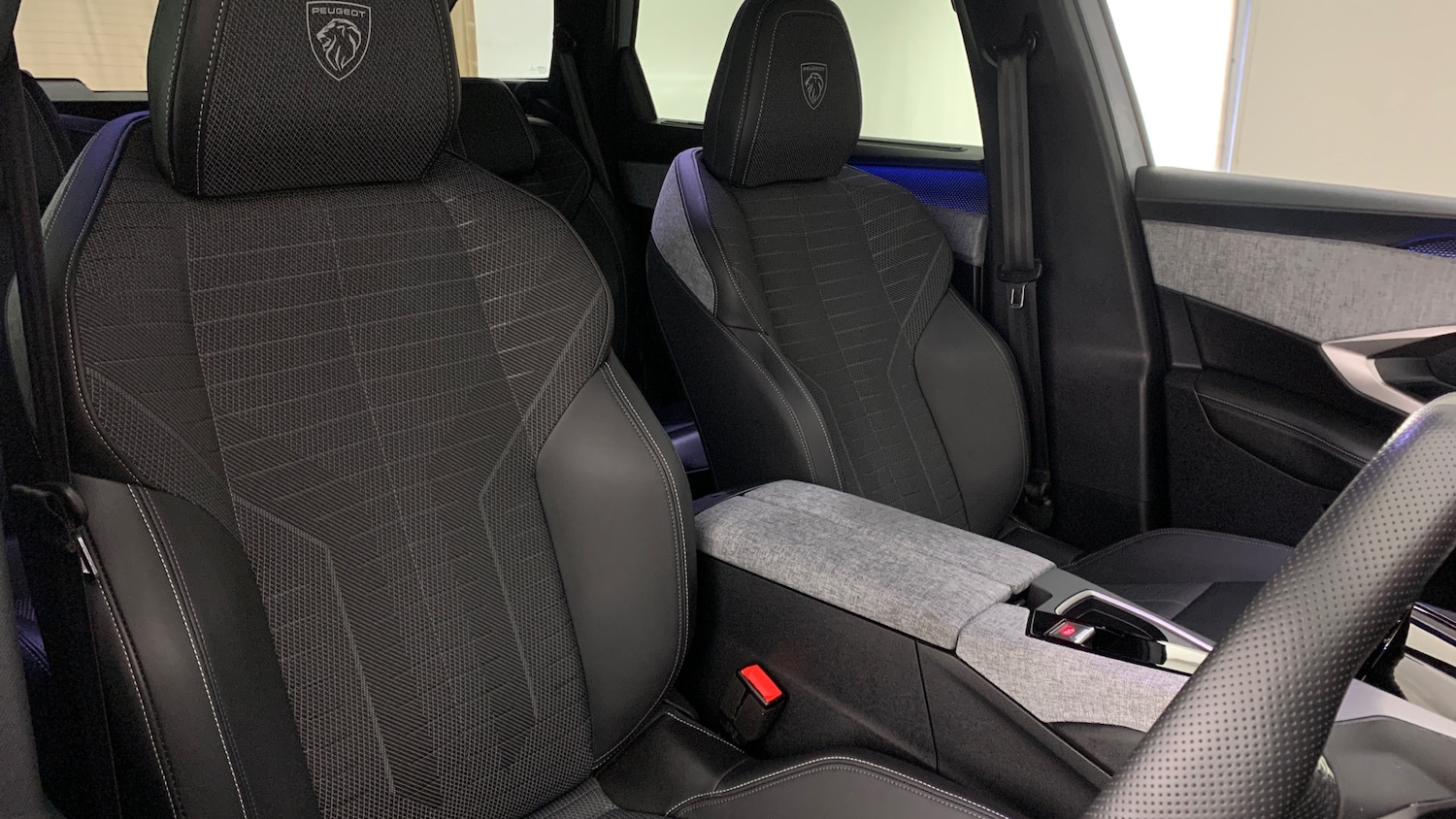 Used Peugeot 5008 2025 for sale - 77332393: Photo 56