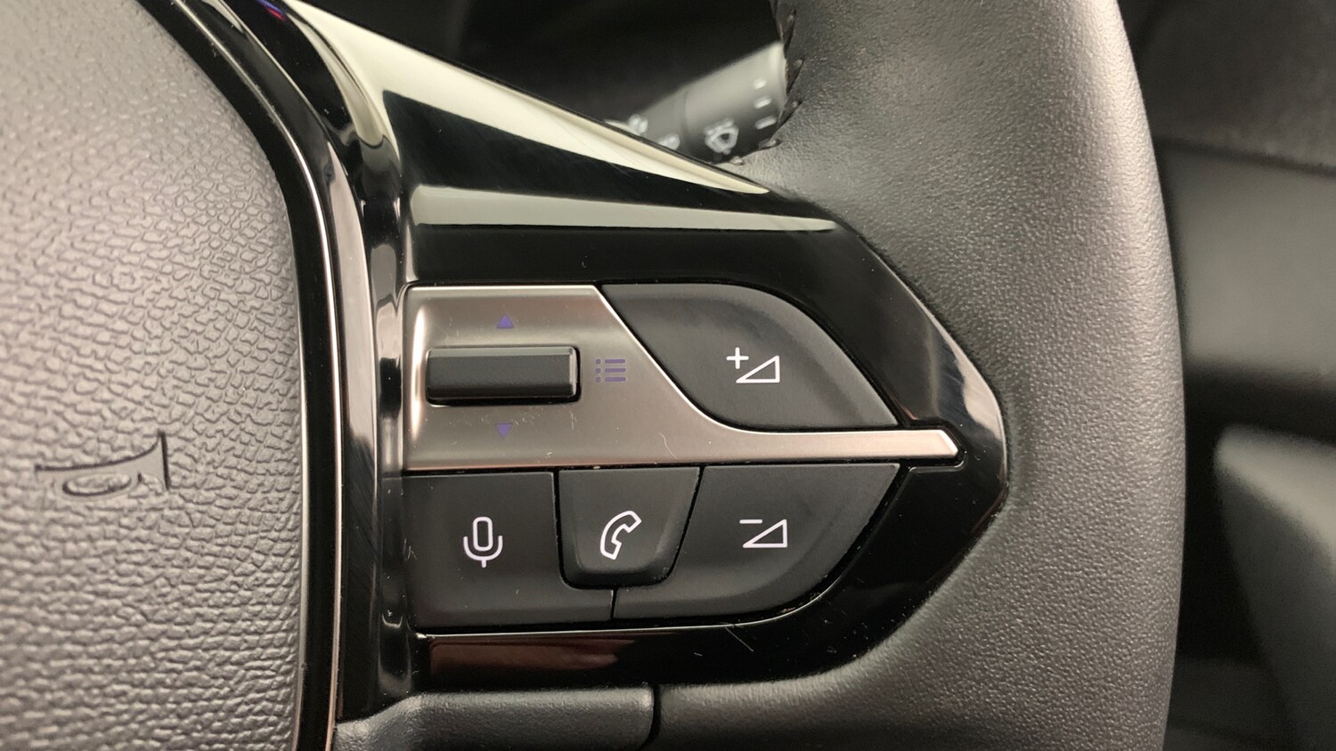 Used Peugeot 408 2024 for sale - 77067386: Photo 19