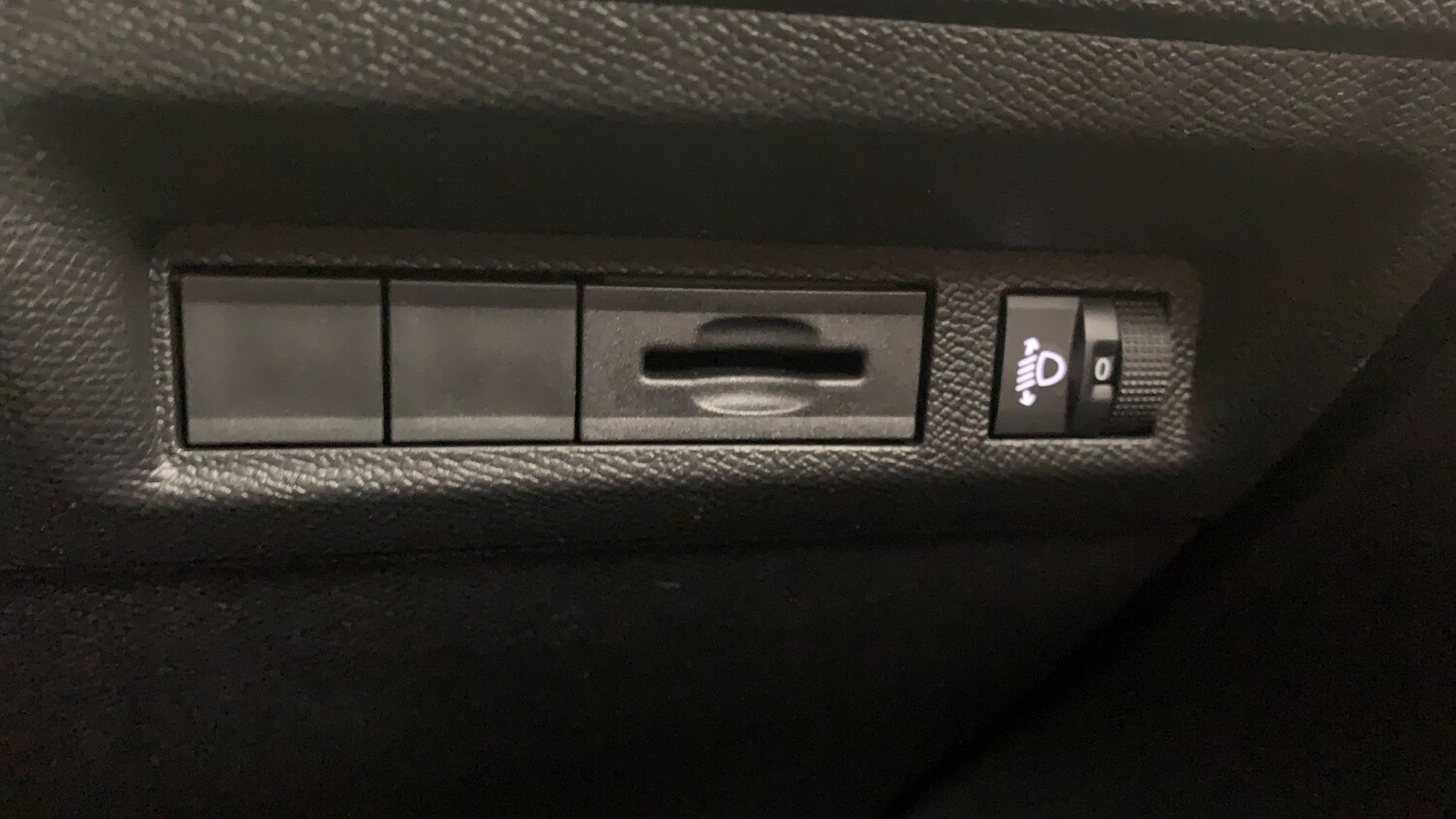 Used Peugeot 408 2024 for sale - 77067386: Photo 21