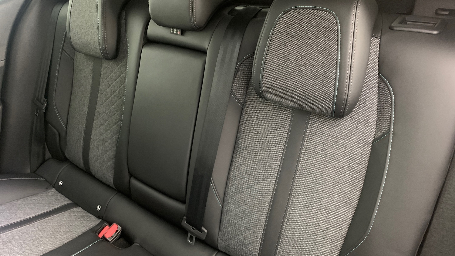 Used Peugeot 408 2024 for sale - 77067386: Photo 9