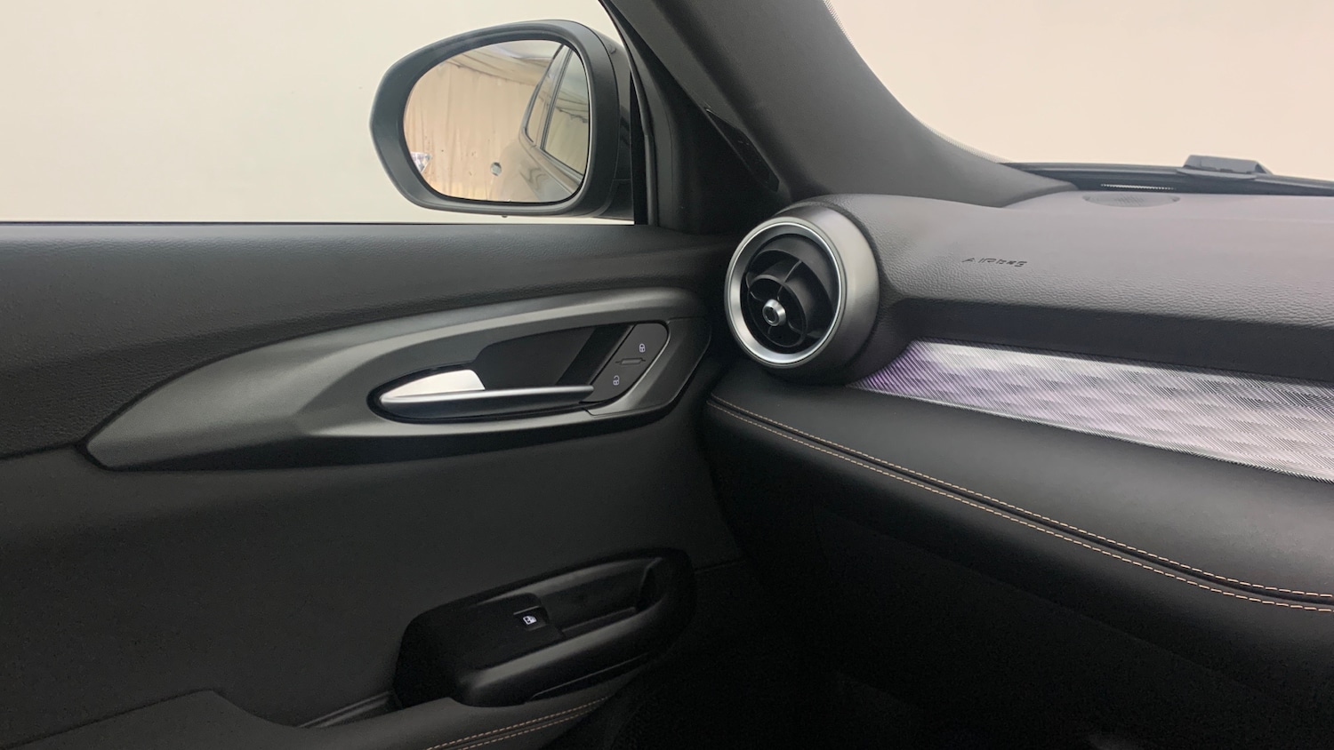 Used Alfa Romeo Tonale 2024 for sale - 77941329: Photo 40