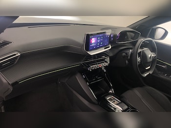 Used Peugeot 2008 2024 for sale - 75602248: Photo
