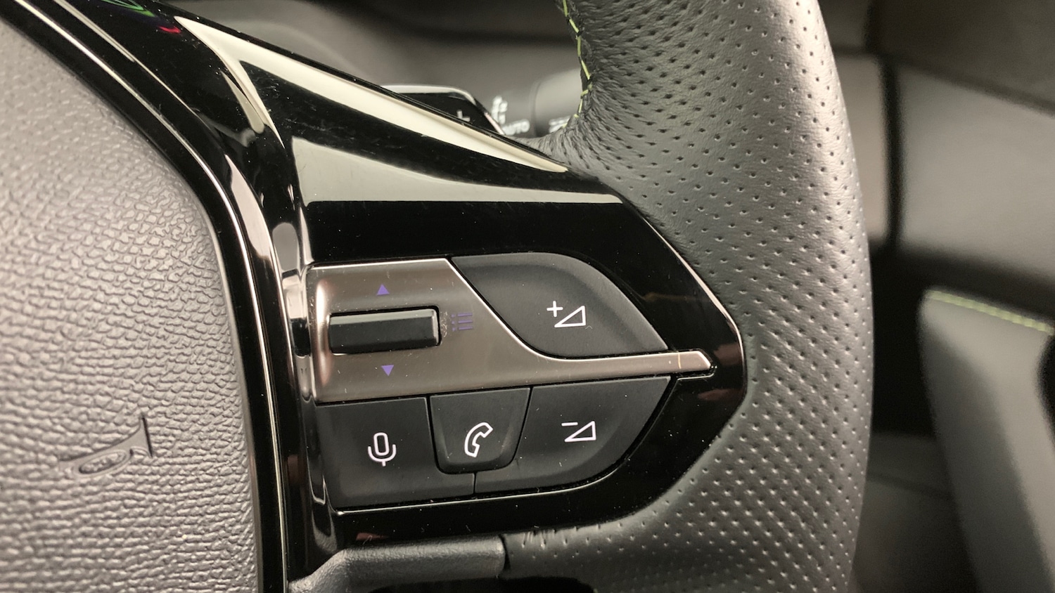 Used Peugeot 408 2025 for sale - 76574369: Photo 18