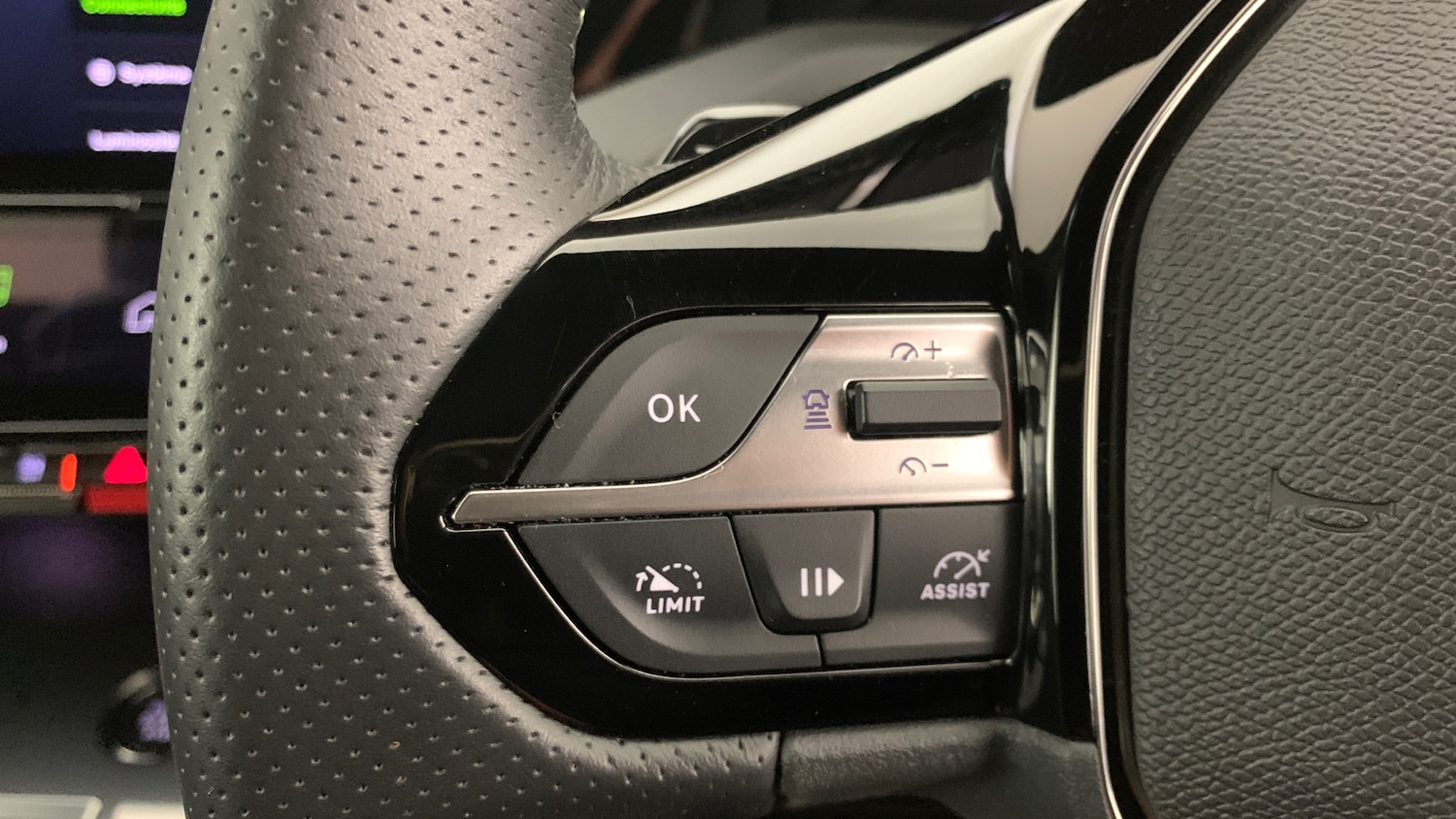 Used Peugeot 408 2025 for sale - 76574369: Photo 19