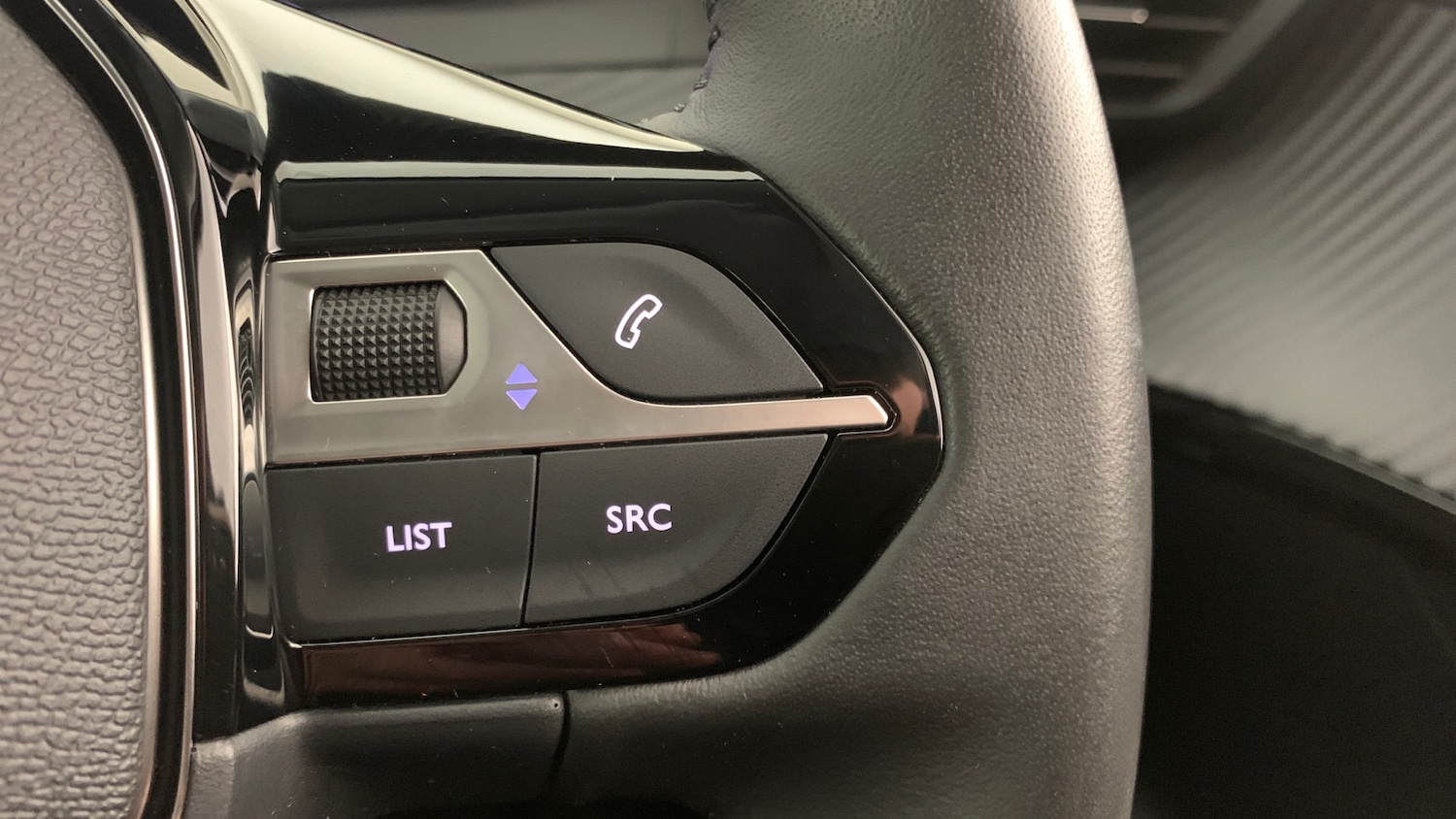 Used Peugeot 208 2024 for sale - 77009472: Photo 18