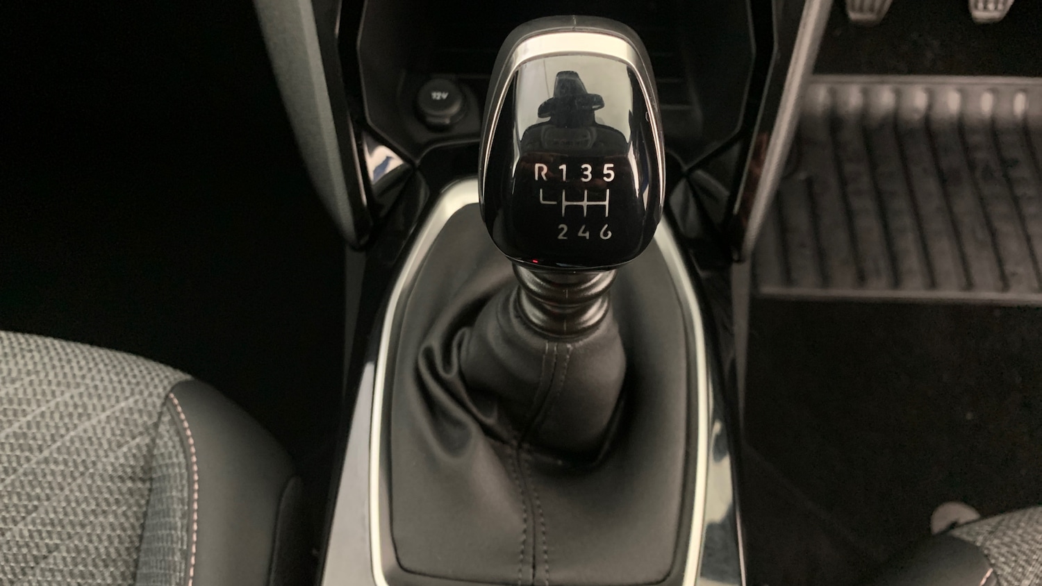 Used Peugeot 208 2024 for sale - 77009472: Photo 31