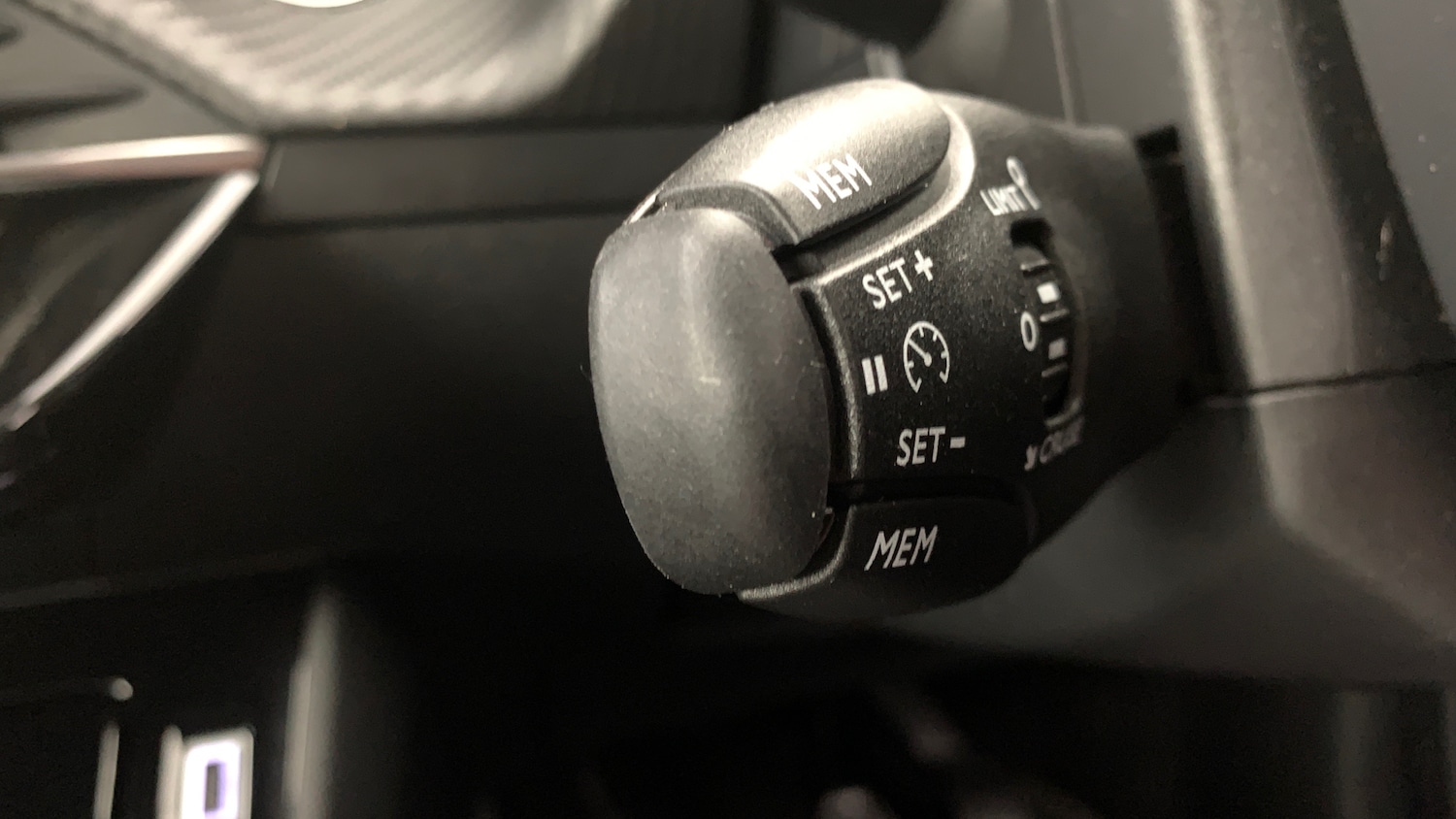 Used Peugeot 208 2024 for sale - 77009472: Photo 37