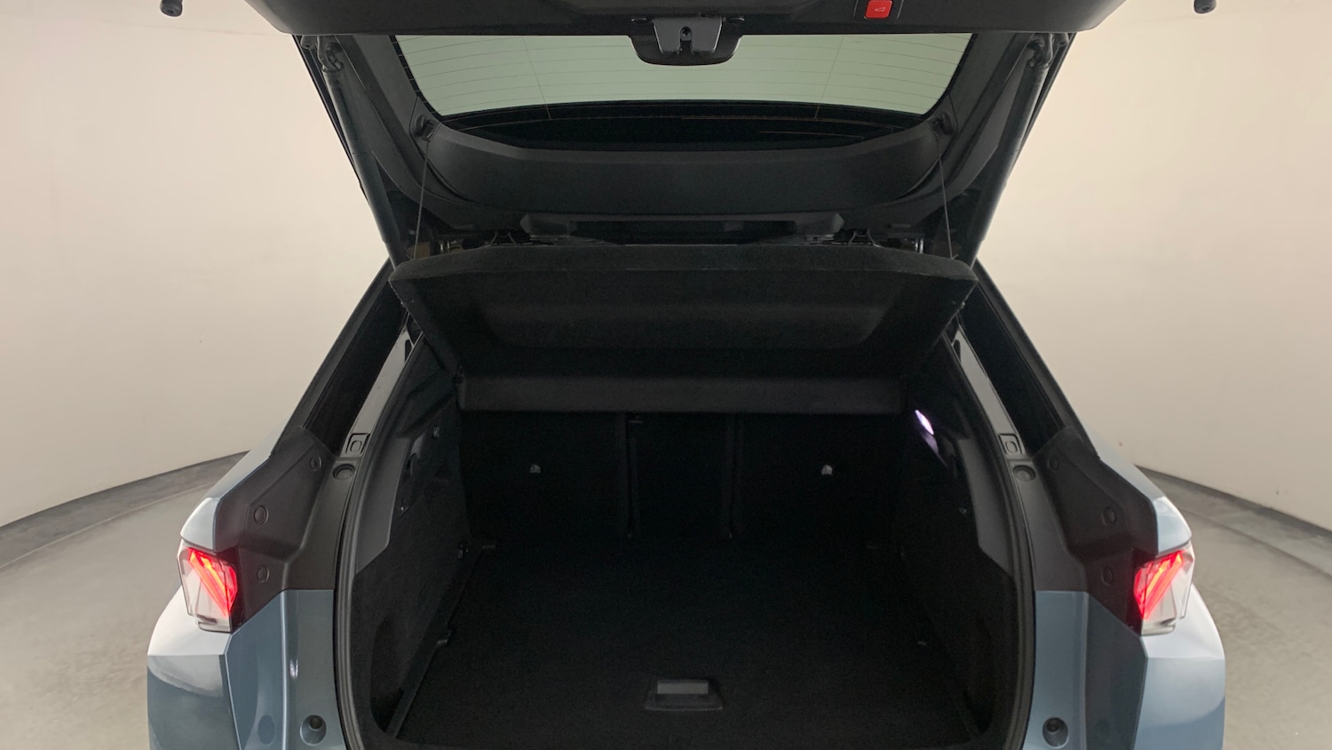 Used Peugeot 3008 2025 for sale - 77132430: Photo 6