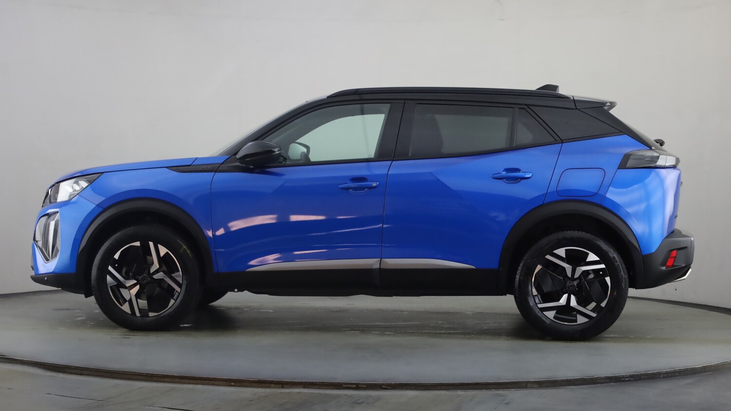 Used Peugeot 2008 2023 for sale - 76389553: Photo 14