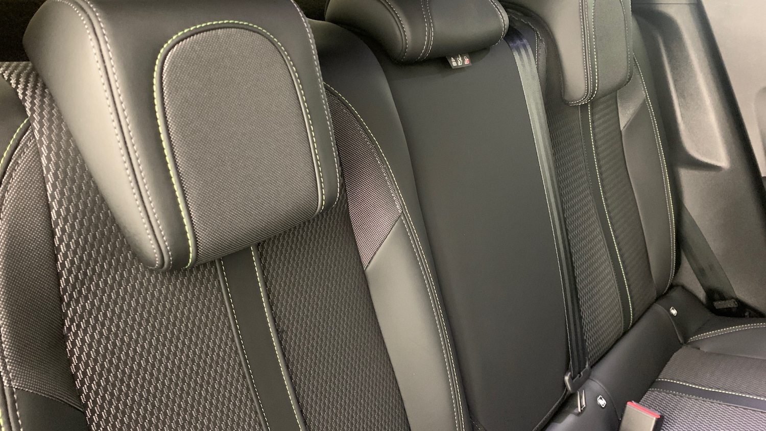 Used Peugeot 2008 2023 for sale - 76389553: Photo 7