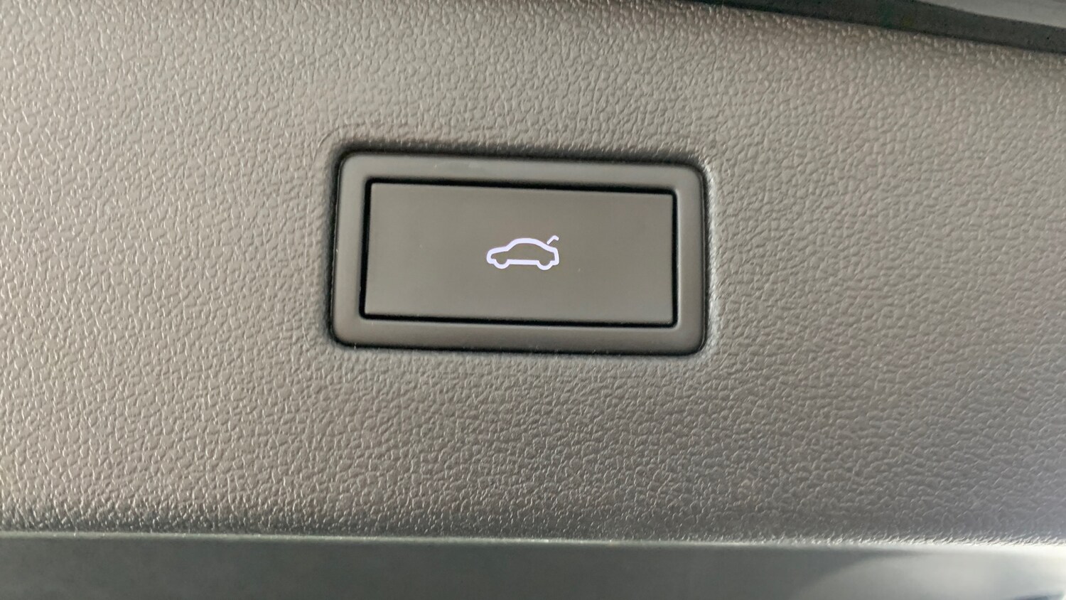 Used Volkswagen Tiguan Allspace 2023 for sale - 76073669: Photo 30