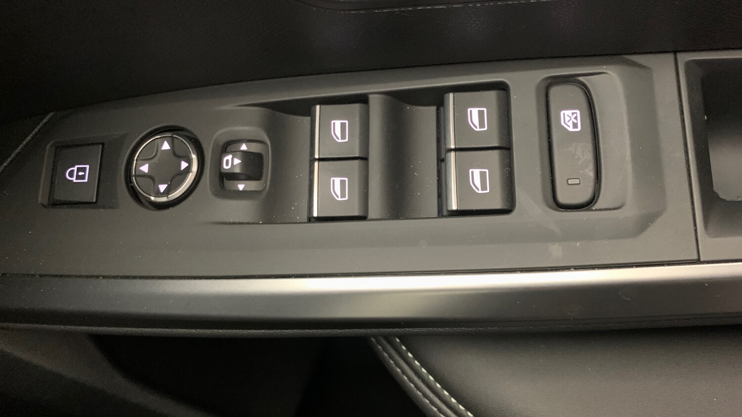 Used Peugeot 3008 2024 for sale - 76327695: Photo 40