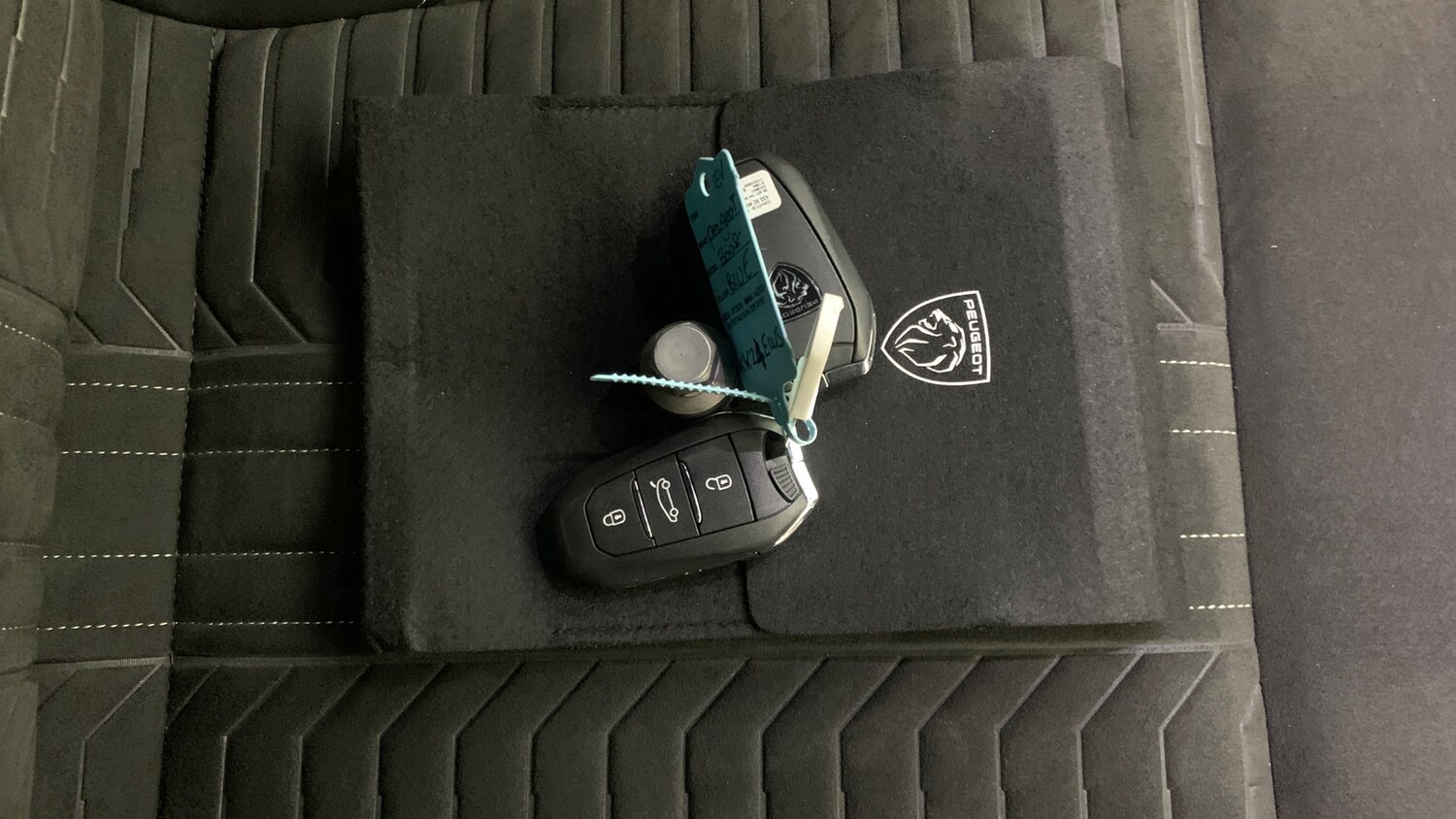 Used Peugeot 3008 2024 for sale - 76327695: Photo 44