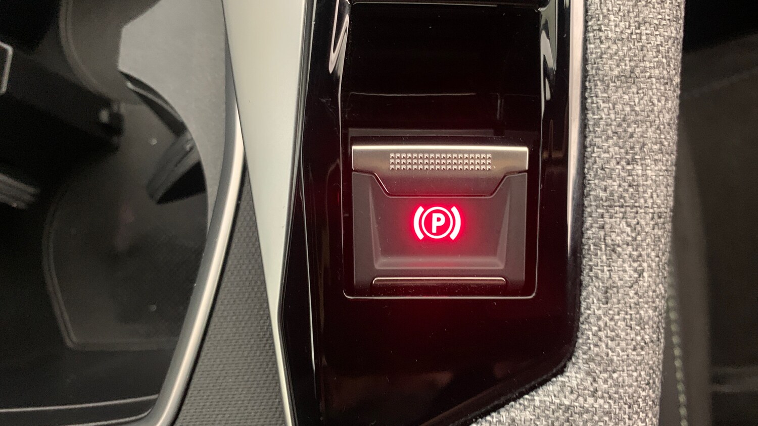 Used Peugeot 3008 2024 for sale - 76327694: Photo 35