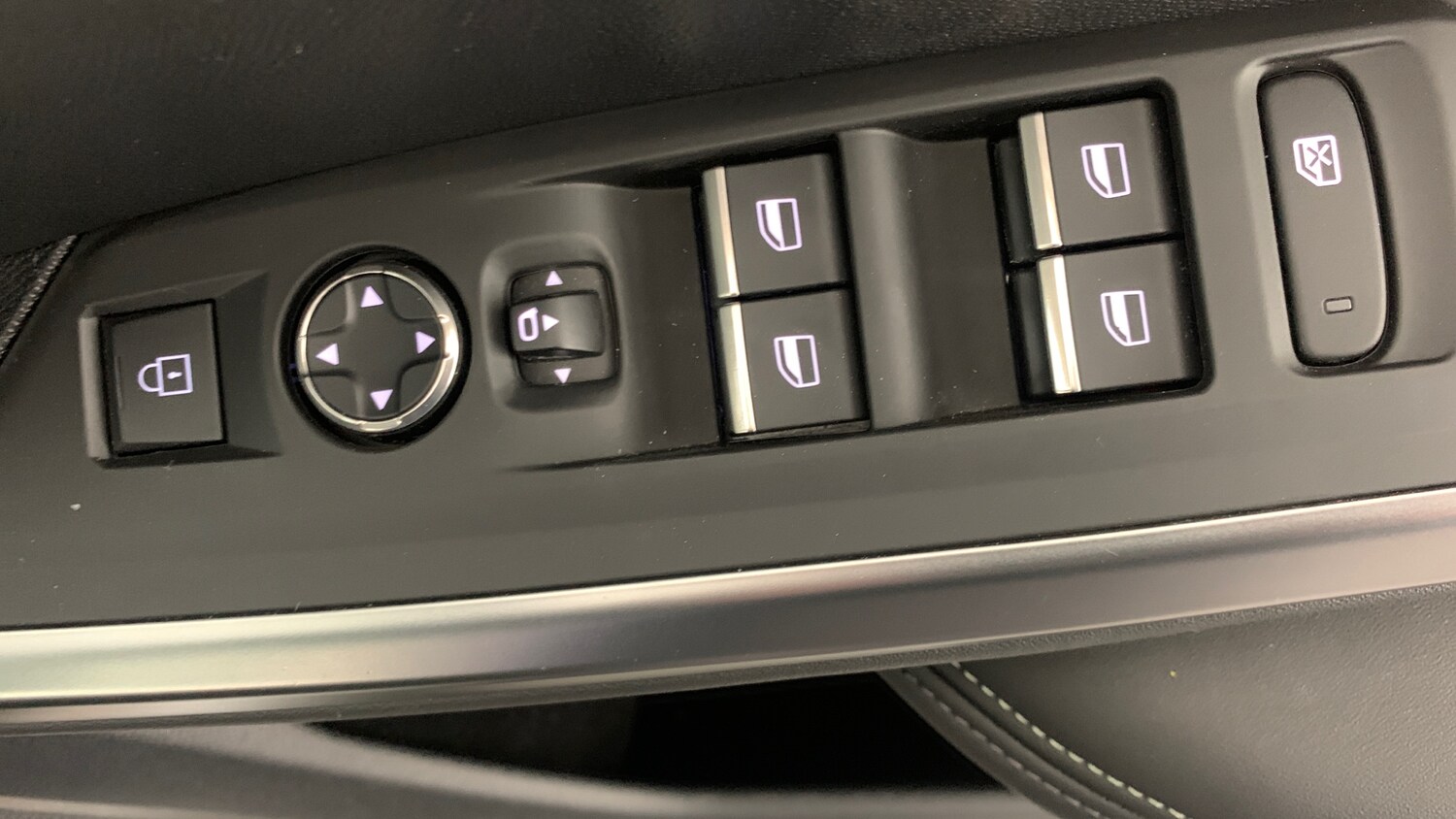 Used Peugeot 3008 2024 for sale - 76327694: Photo 39